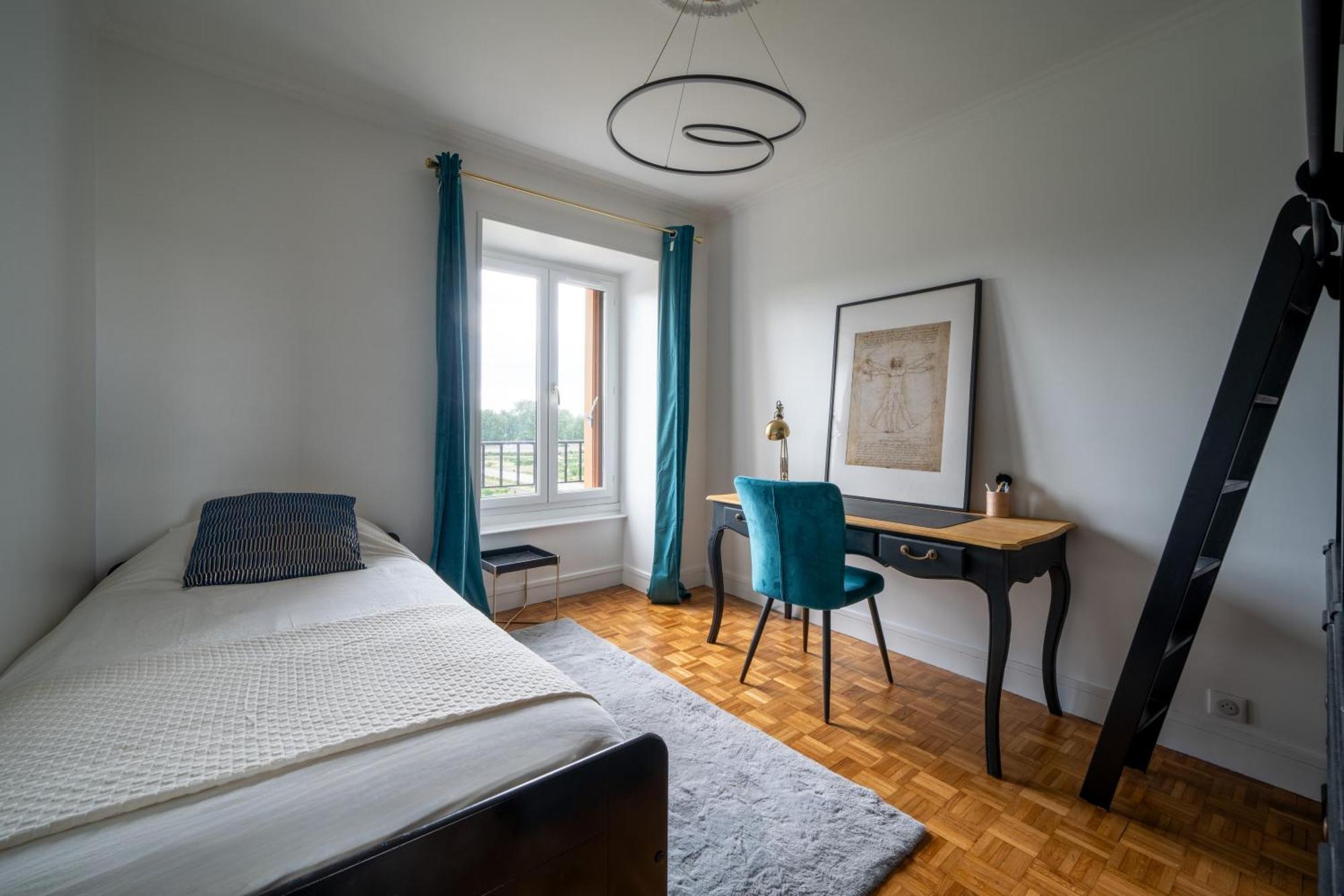 Le Classe 3 Etoiles Vue Chateau & Potager Versalles